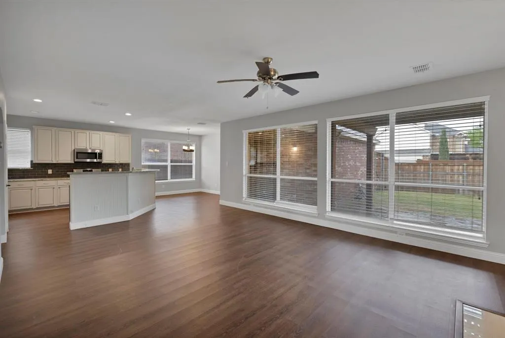2922 Cove Meadow Lane