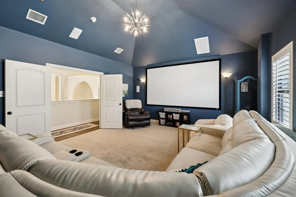 7805 Comanche Way