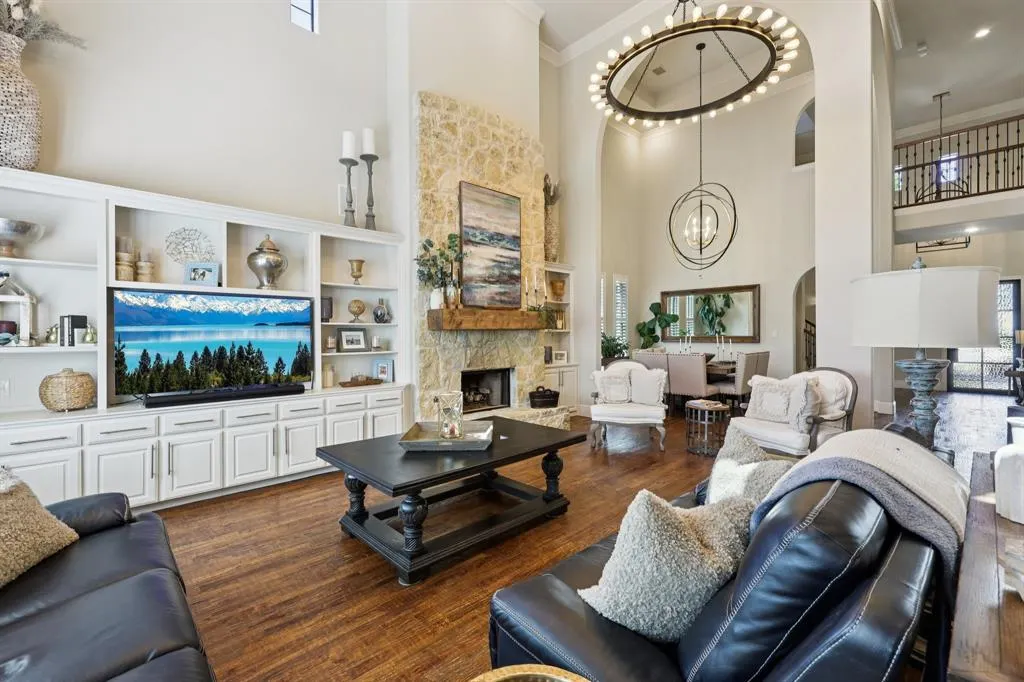 7805 Comanche Way