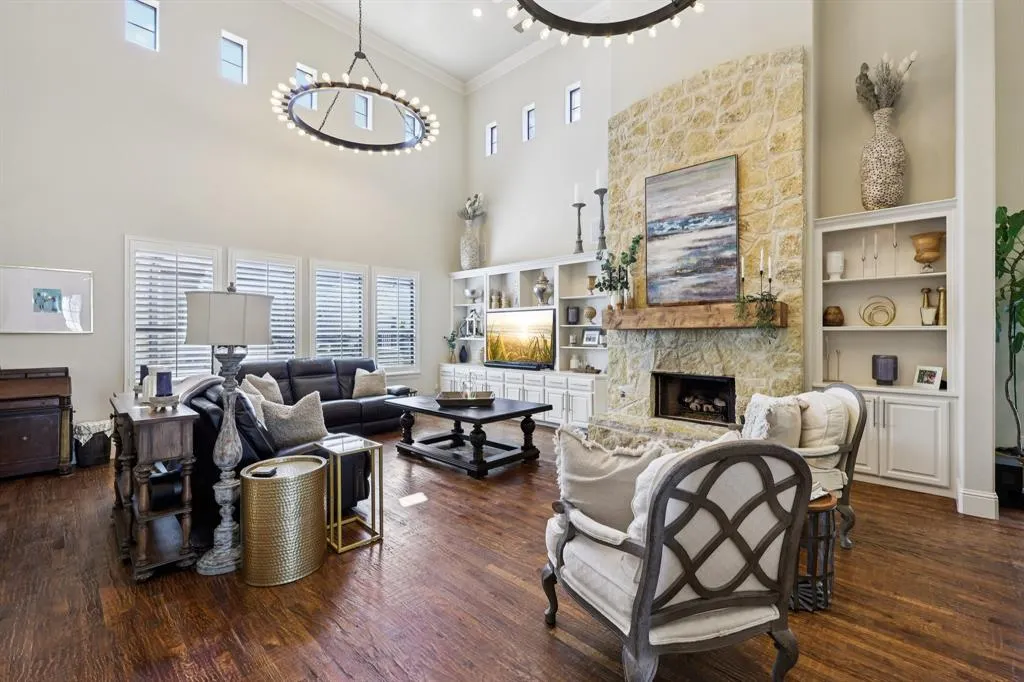 7805 Comanche Way