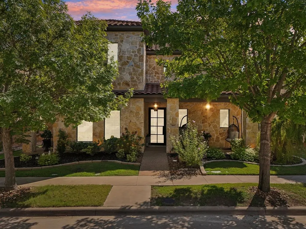 7805 Comanche Way
