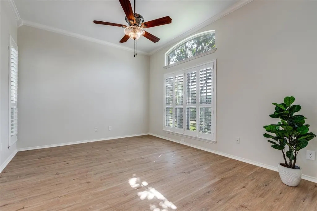 1429 Newbury Lane