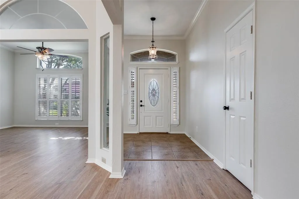 1429 Newbury Lane
