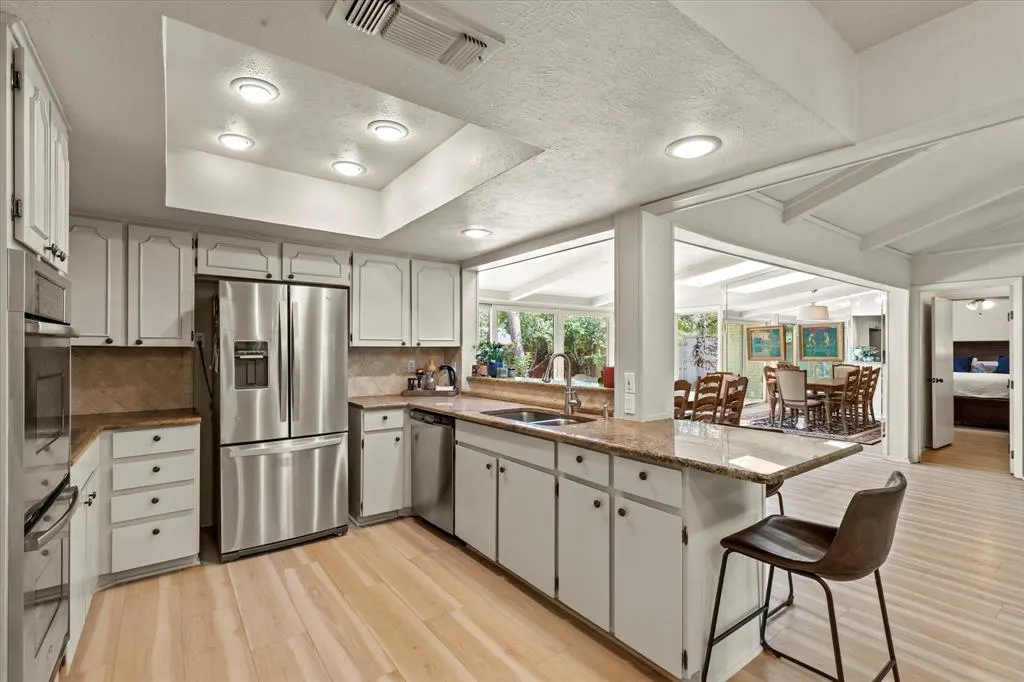 2906 Whitemarsh Circle