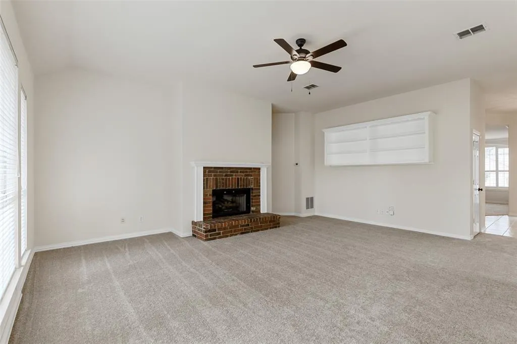 5712 Lafayette Drive