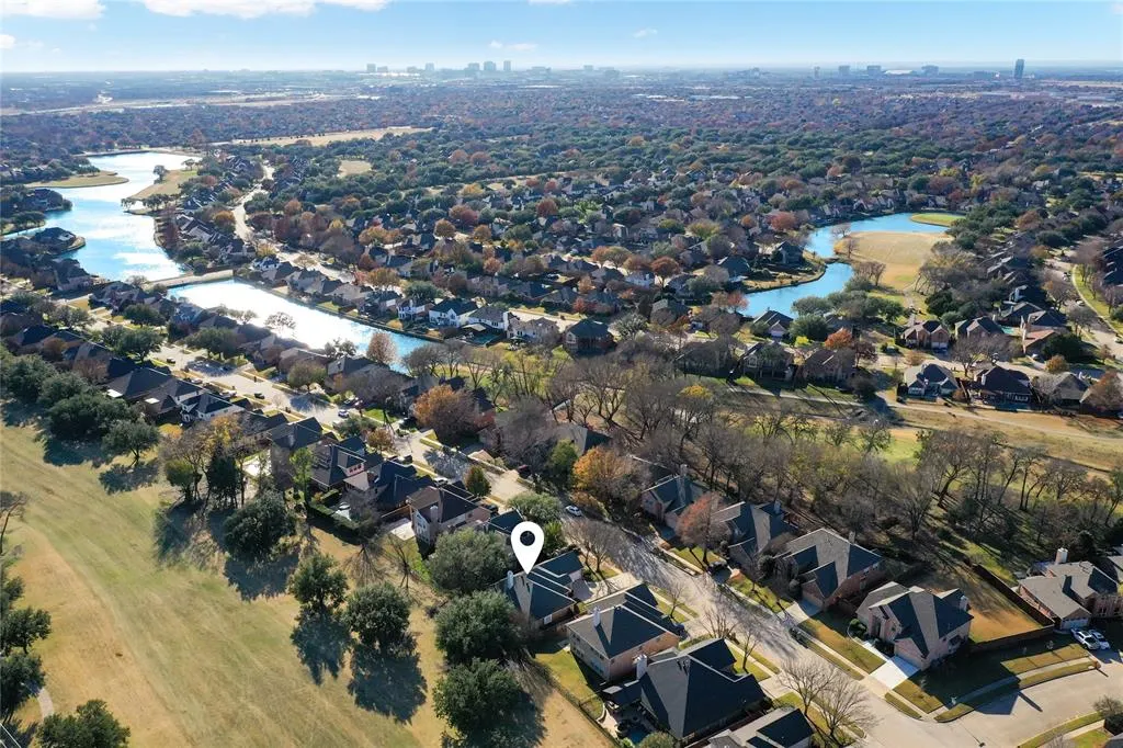 5712 Lafayette Drive