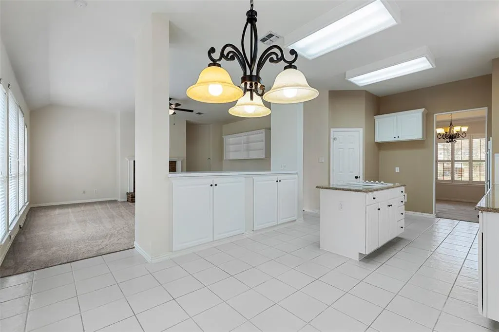 5712 Lafayette Drive