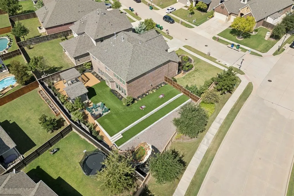 1301 Grapevine Cove
