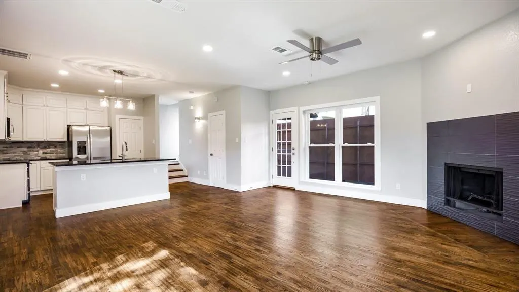 5413 Live Oak