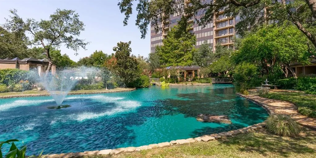5200 Keller Springs Road, #110