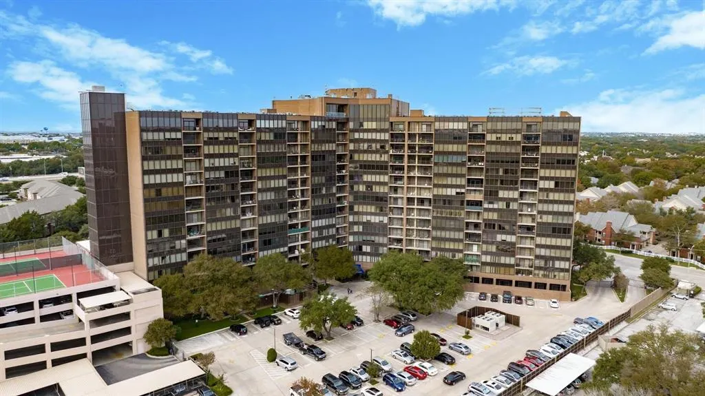 5200 Keller Springs Road, #110