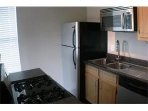 1122 N Zang Boulevard, #105