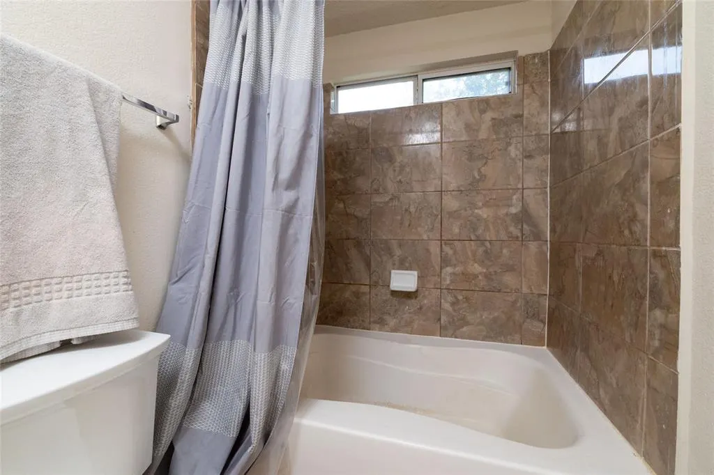 2440 Tan Oak Drive