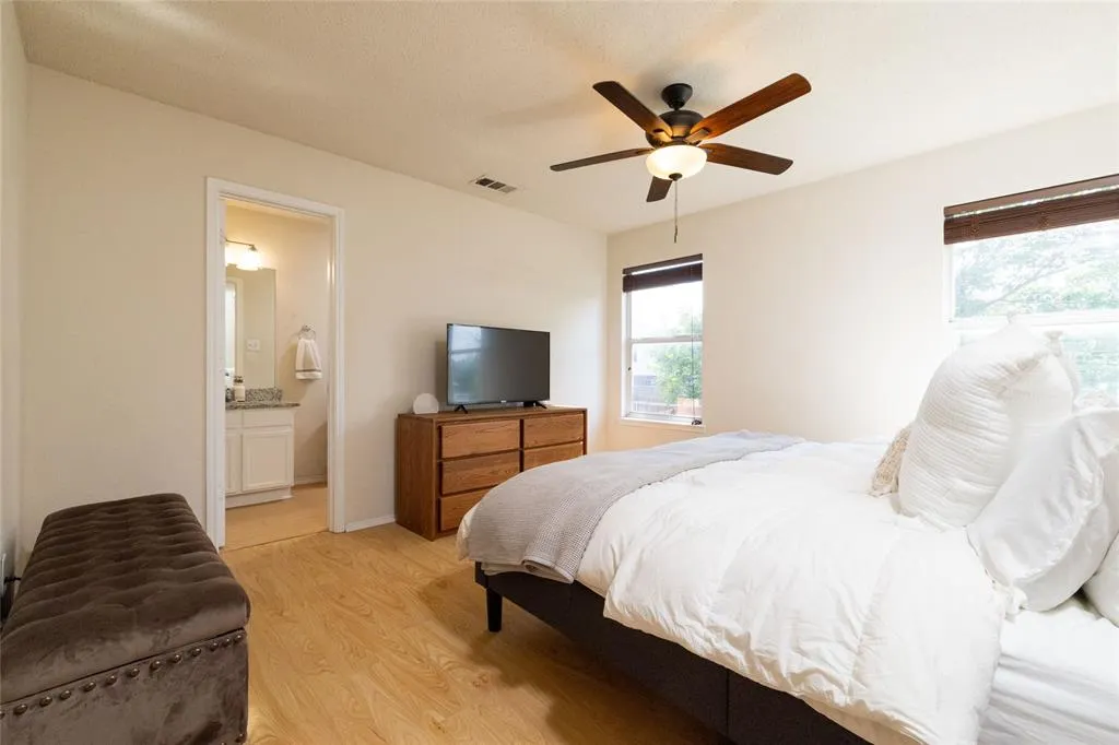 2440 Tan Oak Drive
