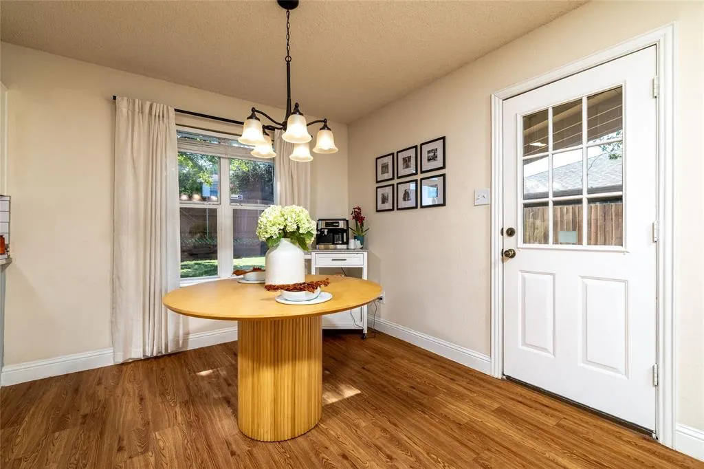 2440 Tan Oak Drive