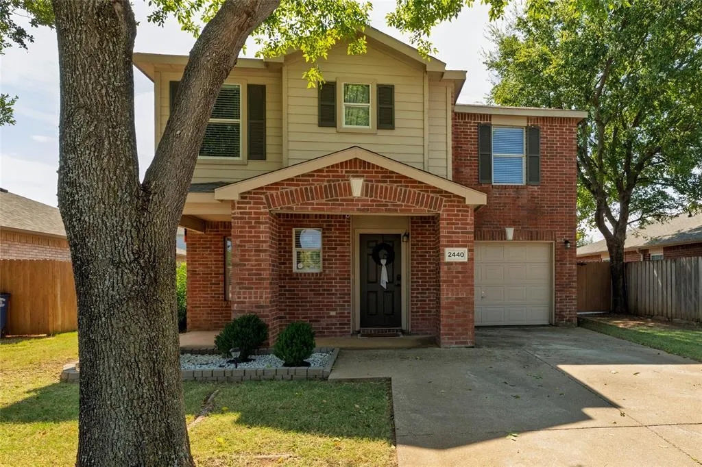 2440 Tan Oak Drive