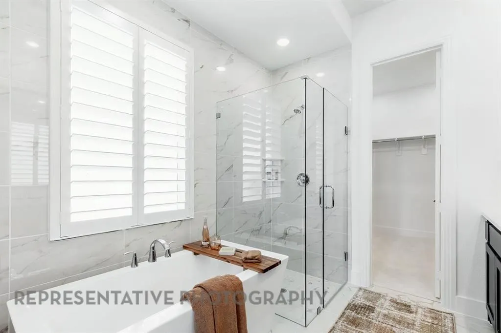 6321 Foxglove Lane