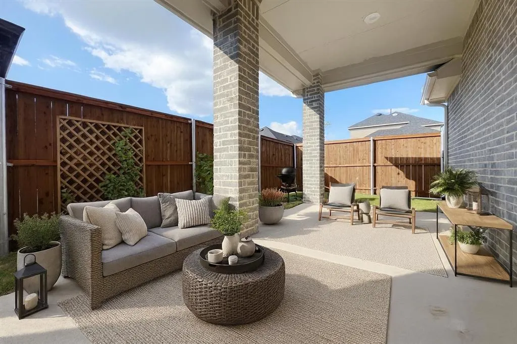2808 Crane Court