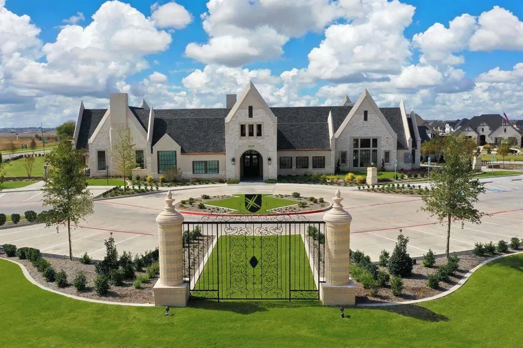 2808 Crane Court