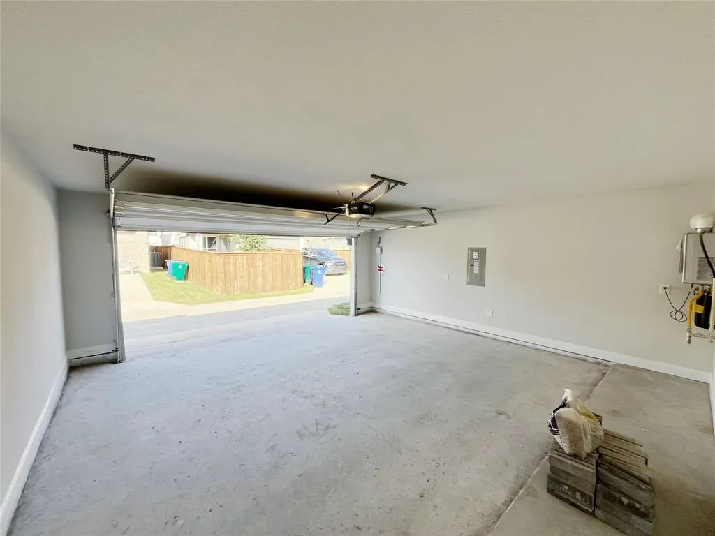 2808 Crane Court