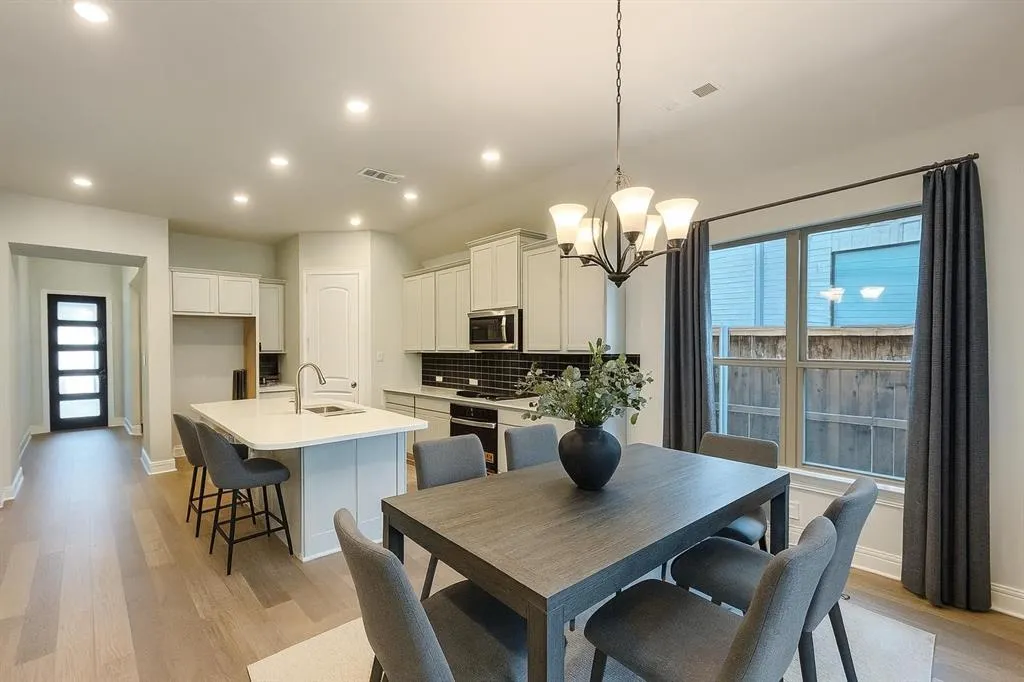 2808 Crane Court