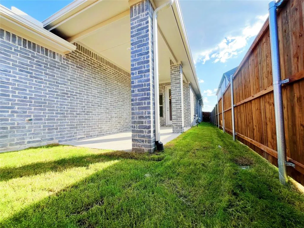 2808 Crane Court