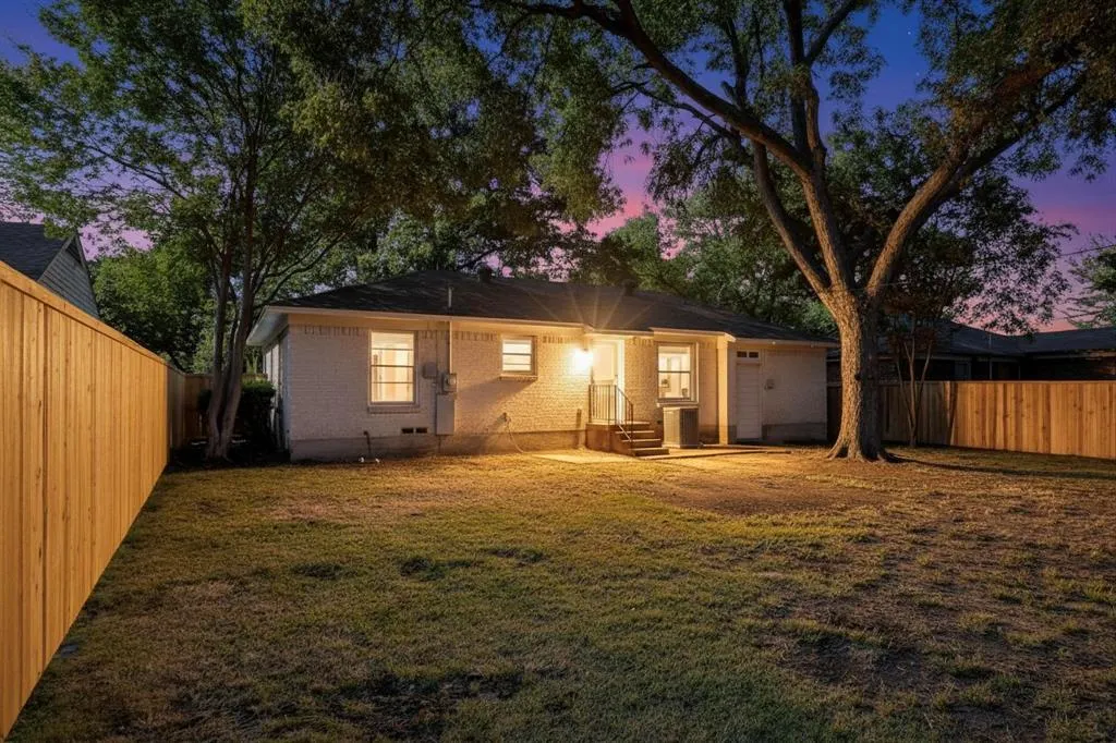 2207 Housley Drive
