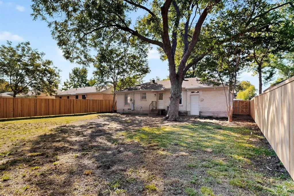 2207 Housley Drive