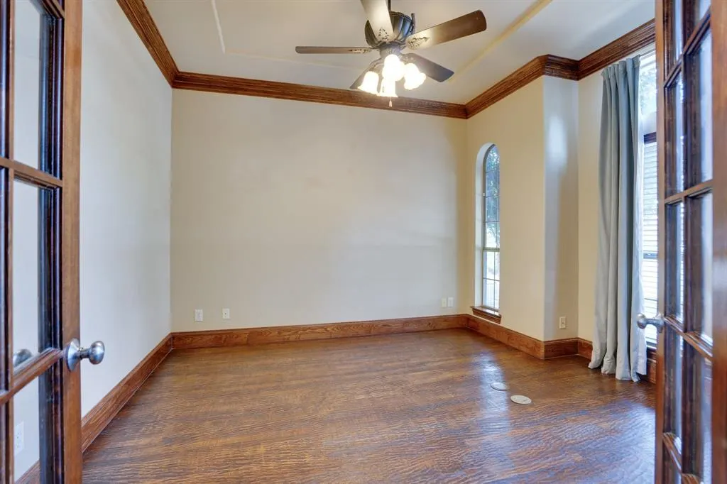 9679 Carriage Hill Lane