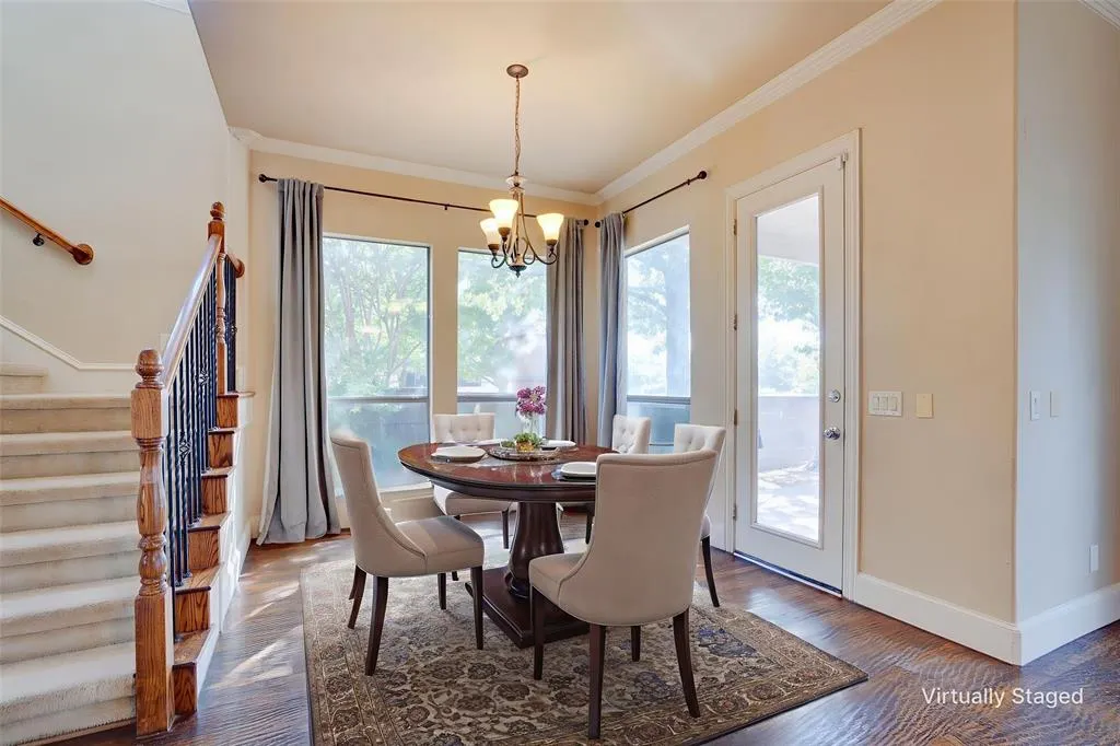 9679 Carriage Hill Lane