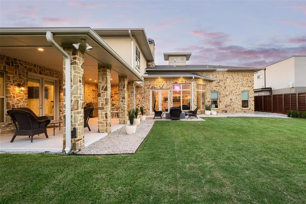 4254 Ridge Road