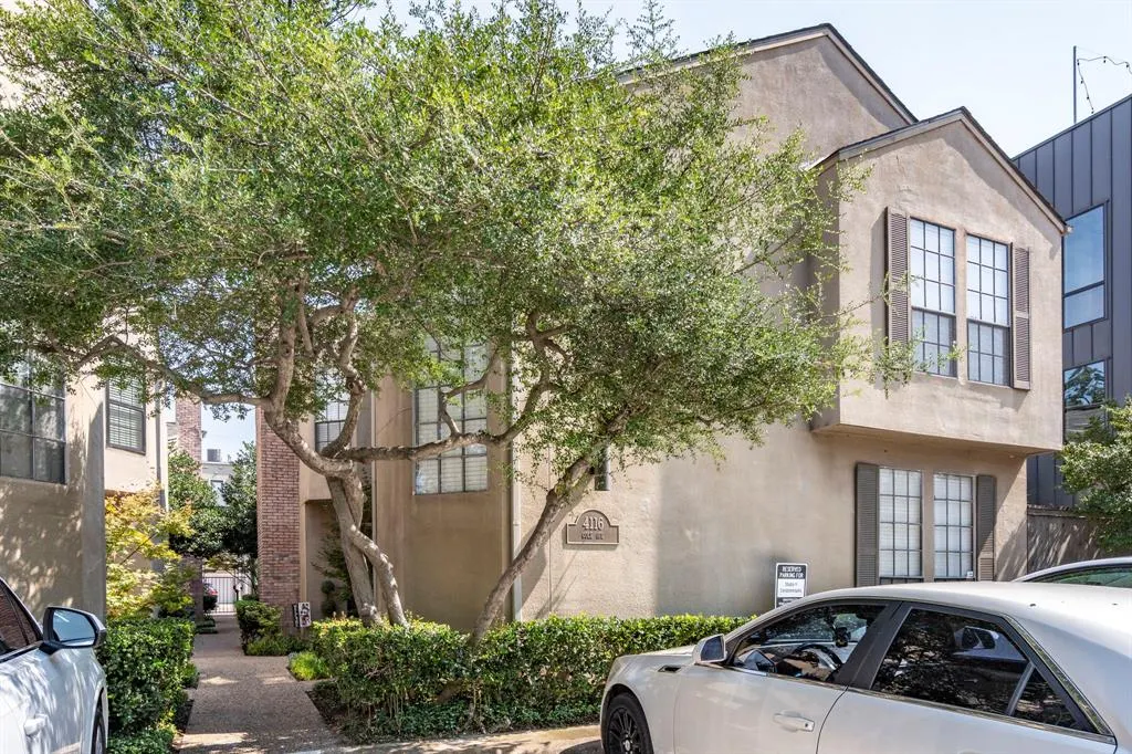4116 Cole Avenue, #307