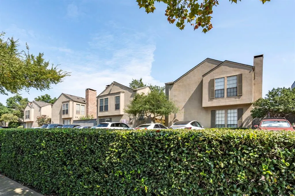 4116 Cole Avenue, #307