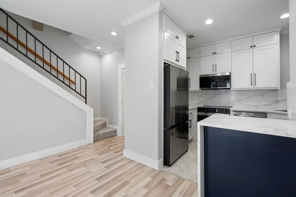 4116 Cole Avenue, #307
