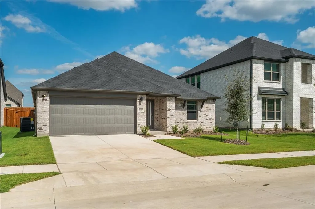 1010 Honeydew Lane
