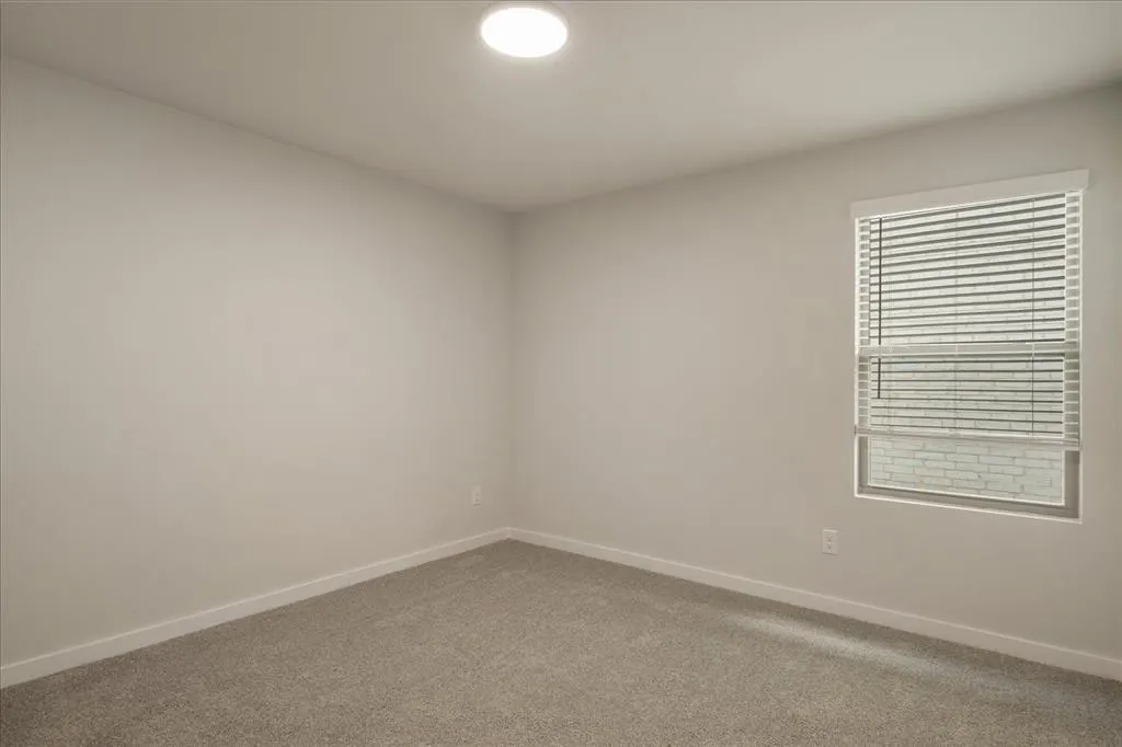 1010 Honeydew Lane