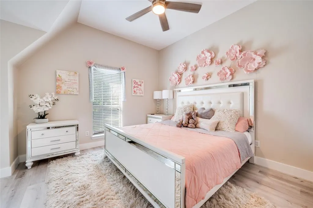 2294 Fox Crossing Lane