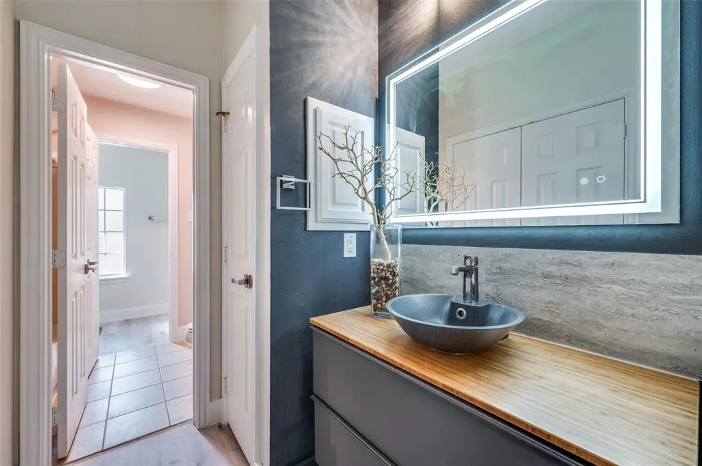2294 Fox Crossing Lane