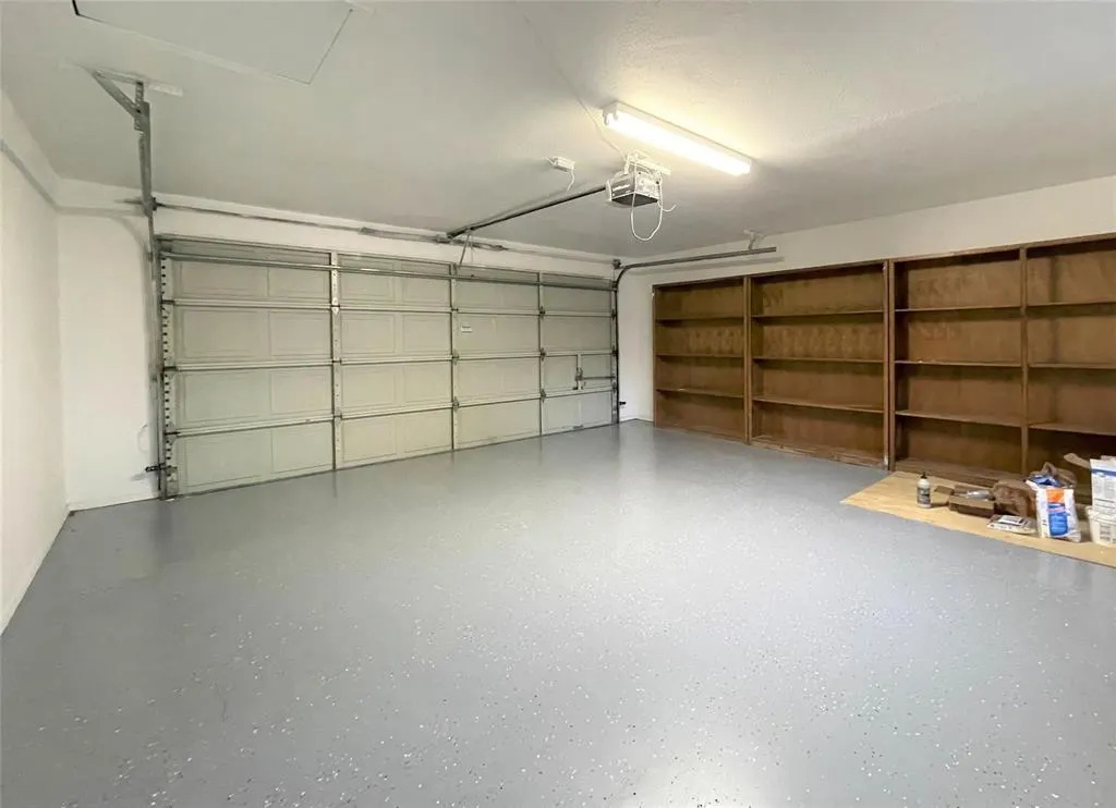 101 E 2nd Street