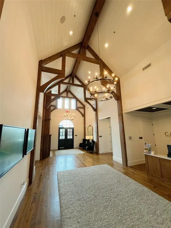 2820 Crane Court