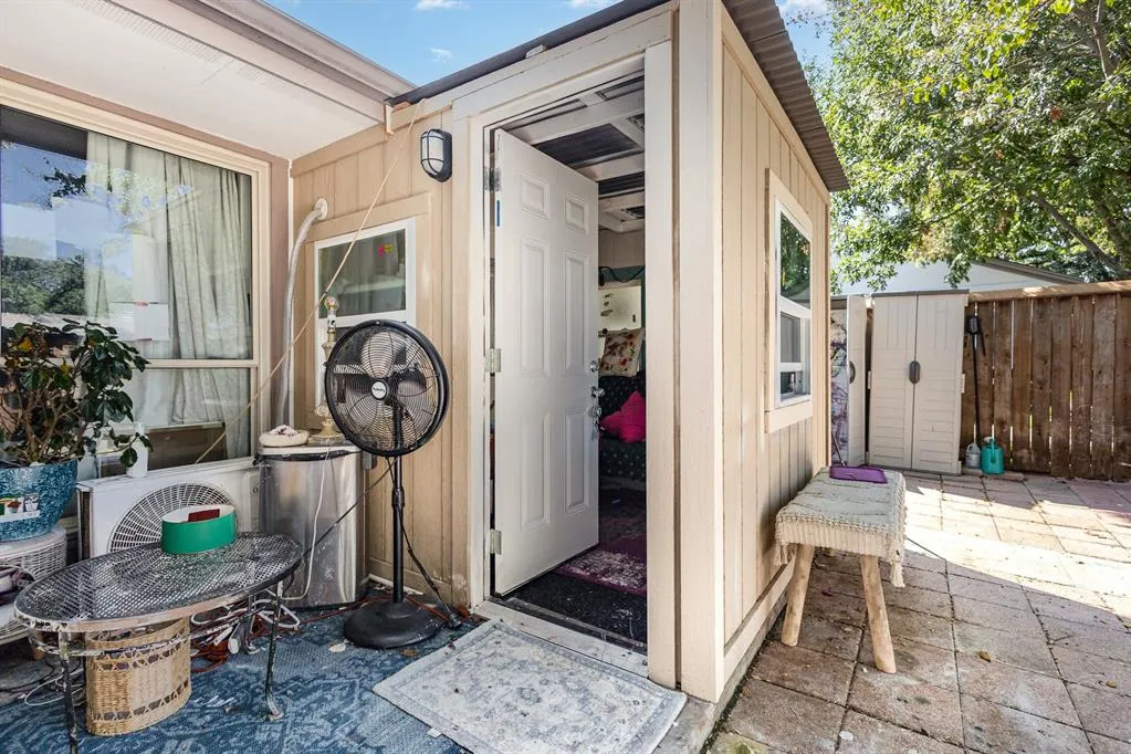 13611 Flagstone Lane
