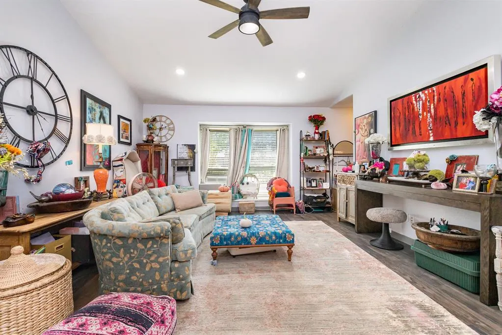 13611 Flagstone Lane