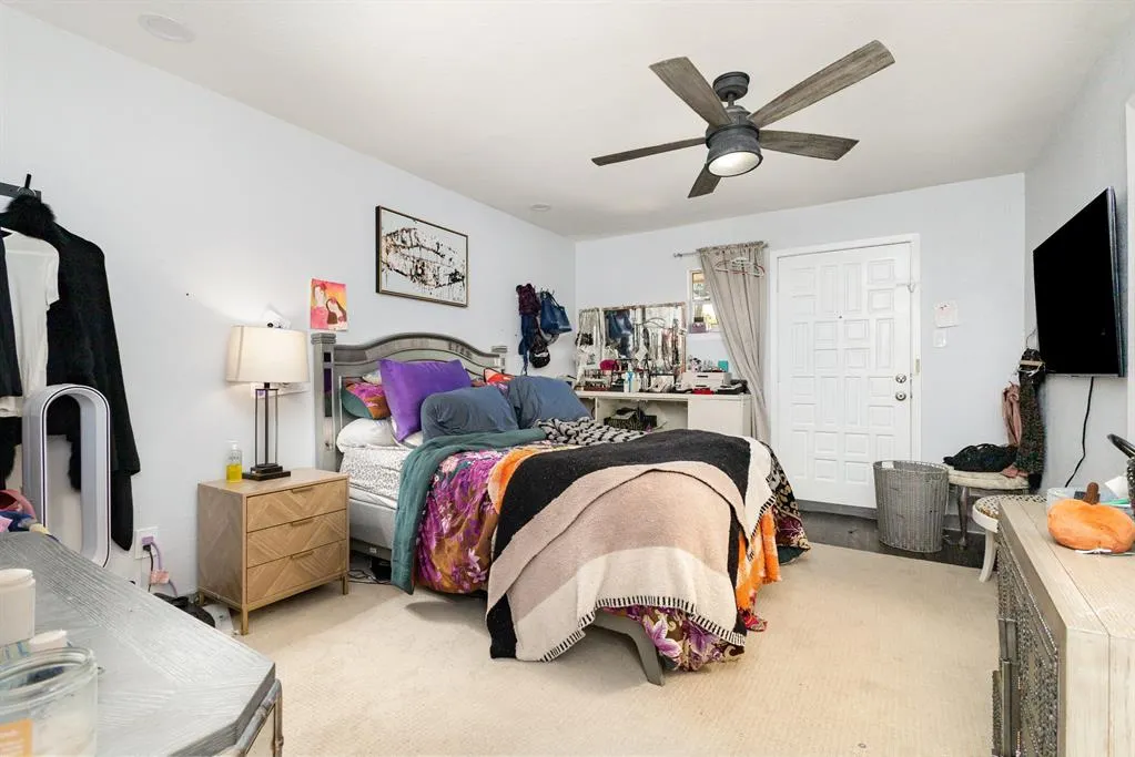 13611 Flagstone Lane