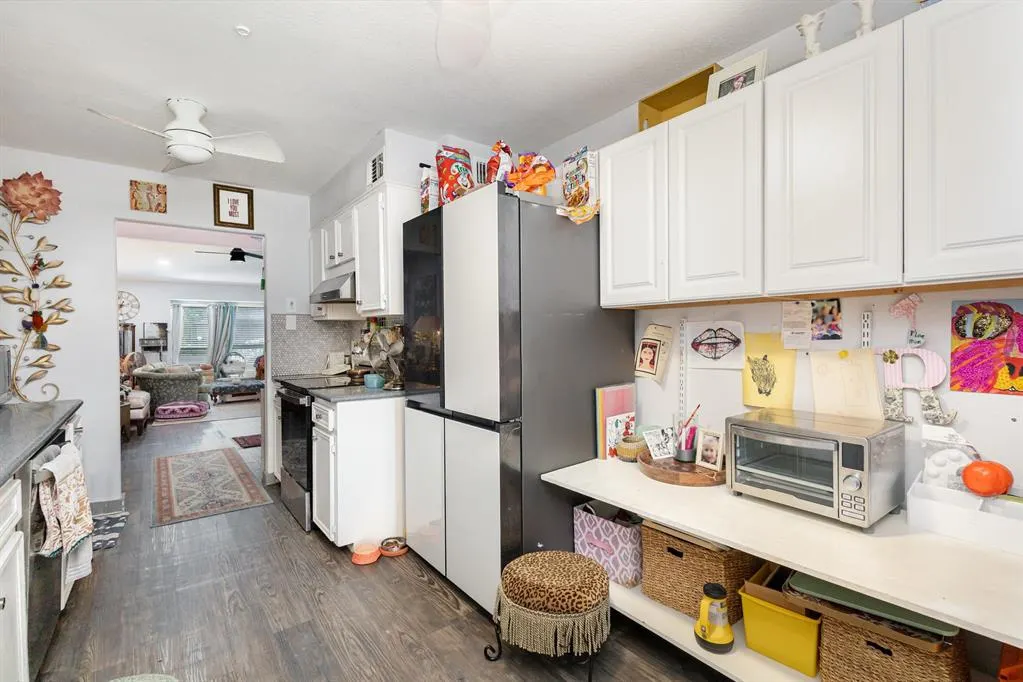 13611 Flagstone Lane