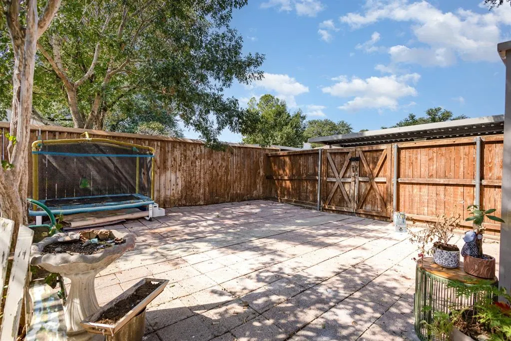 13611 Flagstone Lane