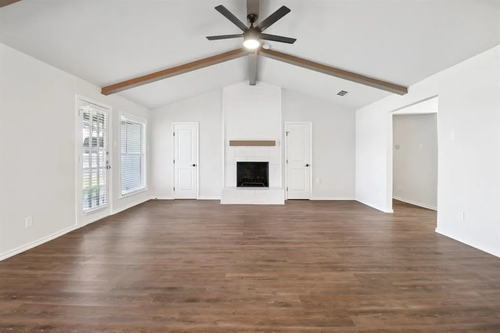 1007 HILLSDALE Drive