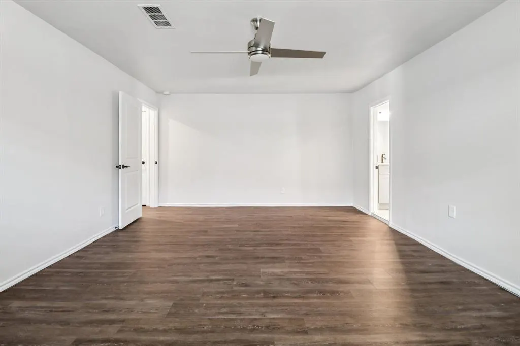 1007 HILLSDALE Drive