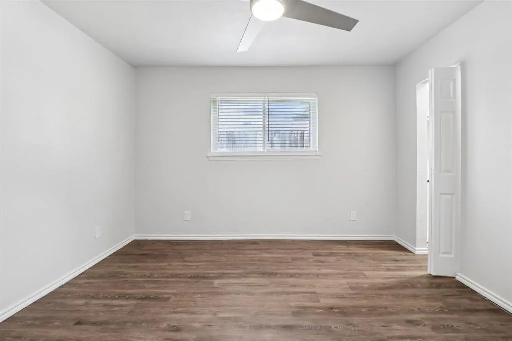 1007 HILLSDALE Drive