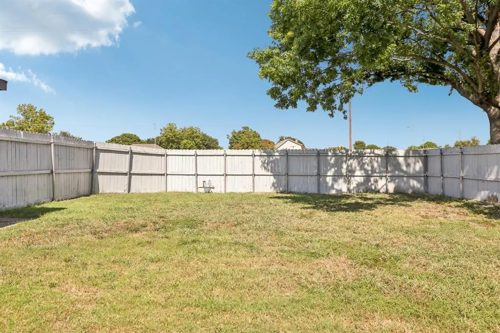 1007 HILLSDALE Drive