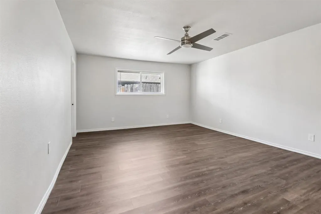 1007 HILLSDALE Drive